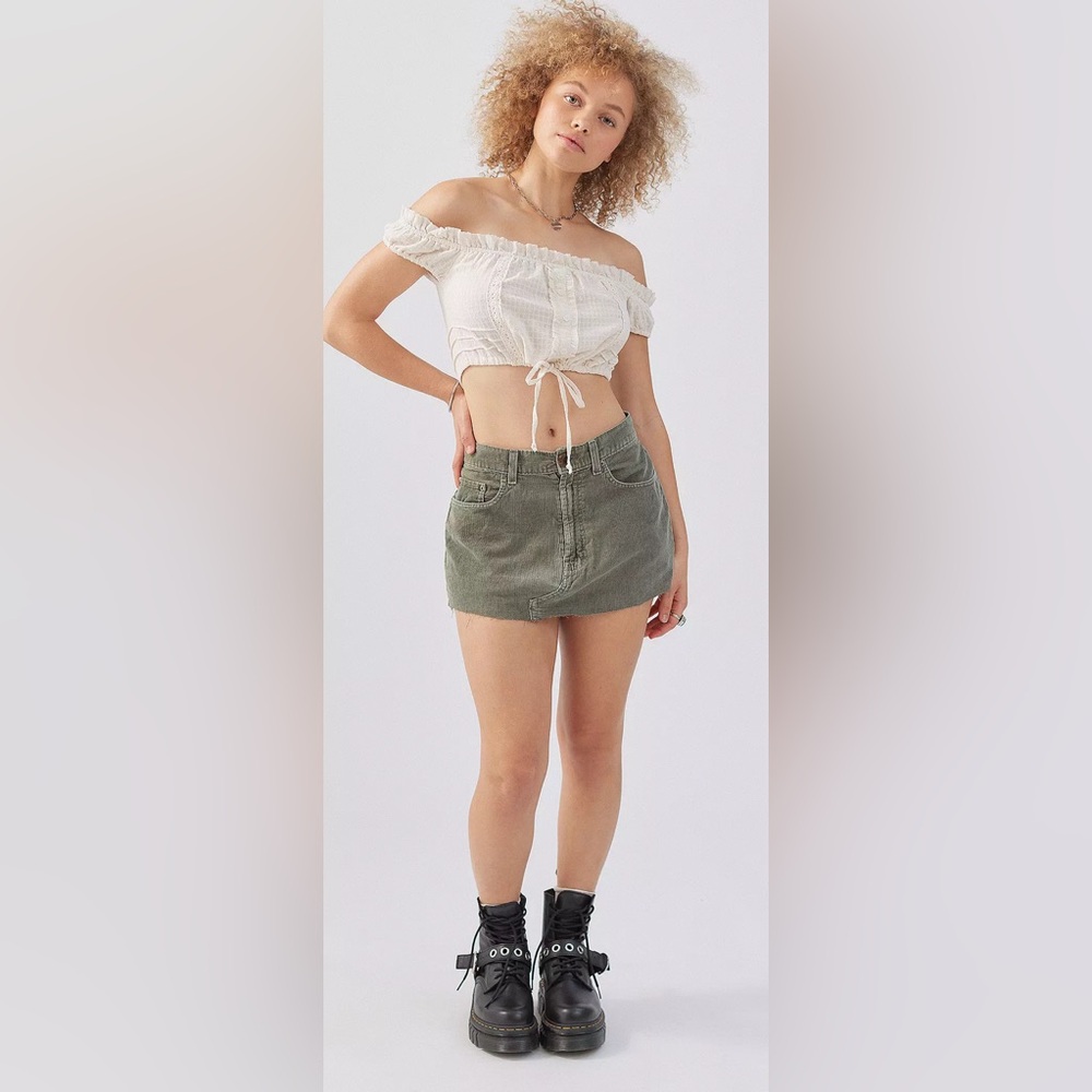 Urban Outfitters Natasha Crop Top Ivory. Size Small NWOT - Picture 4 of 17